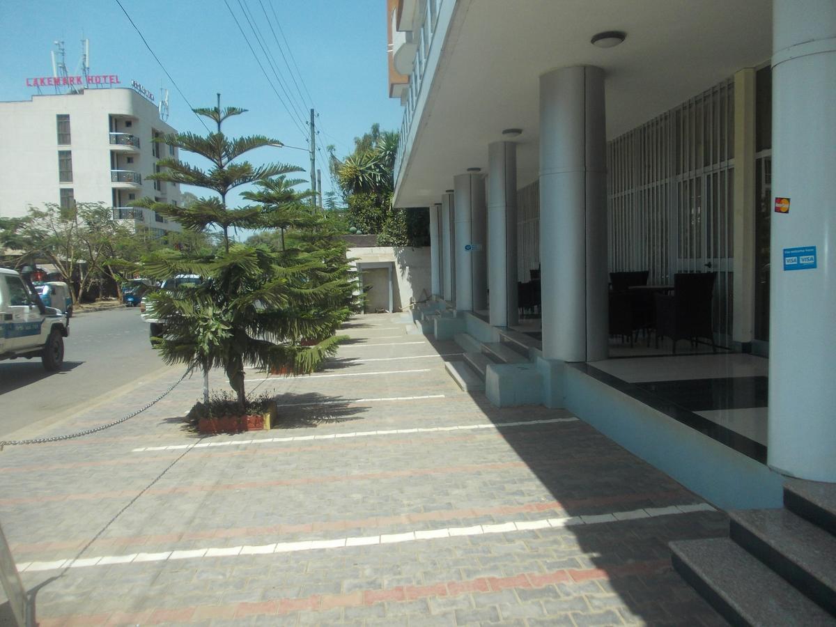 Asinuara Hotel บาเฮอร์ดาร์ ภายนอก รูปภาพ